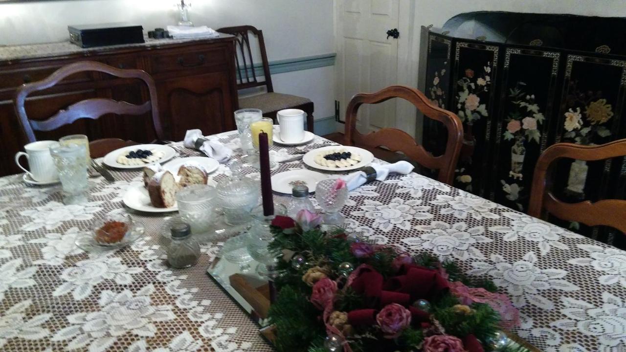 1732 Folke Stone Bed And Breakfast West Chester Esterno foto