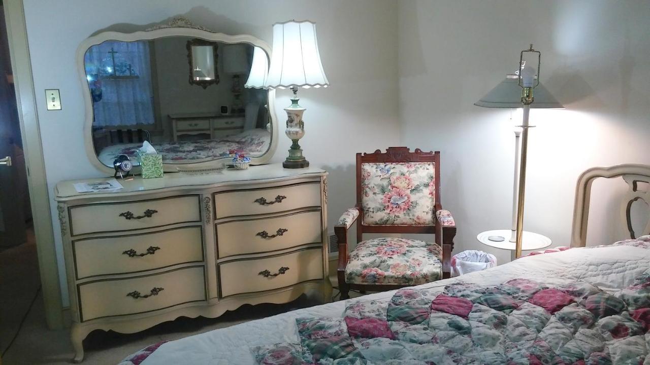 1732 Folke Stone Bed And Breakfast West Chester Esterno foto